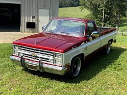 Image result for Truck Red 1986 Trathens FG Coaches