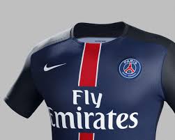 Psg (90 produits) retrouvez l'ensemble de la tenue du paris saint germain : L Histoire Des Maillots Du Psg Paris Saint Germain