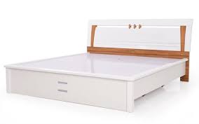 Engineered wood headboard, footboard and drawers covered in real walnut wood veneer. Dafne Queen Size Bed With Hydraulic Storage And Reflective High Gloss Finish Buzpick Online Furniture Store