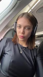 Julia Graff (@julia__graff_)