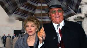 Rivelò di aver perduto un figlio durante la duratura relazione con renzo albore. Renzo Arbore Ricorda L Amore Per La Melato E Come Se Ci Fosse Ancora