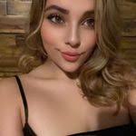 Kara Whalen's Instagram, Twitter & Facebook