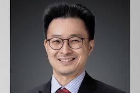 Former MGM exec Ed Domingo to become Crown Melbourne CEO in April