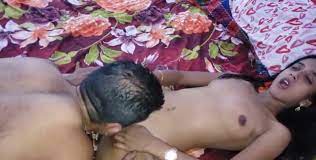 فتاة هندية بالغة - XXX BULE