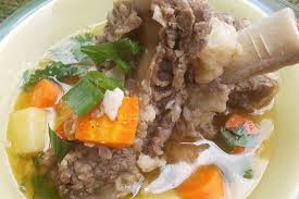 Selain itu buntut sapi juga enak diberi bumbu sambal. Resep Sop Iga Sapi Yang Enak Cocok Untuk Rayakan Iduladha Mamikos Info