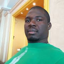 gros jean Vainqueur (@VainqueurGros)