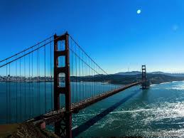 Cruzando el puente llegaremos hasta la ciudad de oakland, desde donde se obtienen las mejores vistas nocturnas del skyline de san francisco y sus asombrosos puentes. El Puente Golden Gate De San Francisco Viajeros Callejeros