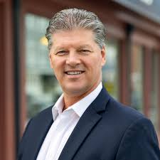 Rhode Island Agents, 182 Compass Real Estate Agents