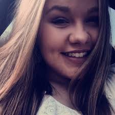 Larissa Kidd (@larissakidd17)