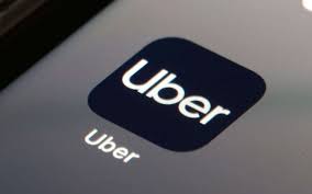Uber exclui carros populares das categorias Comfort e Black