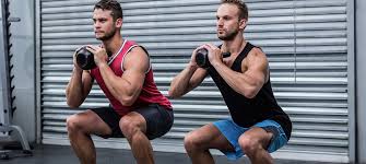 Back flat, gaze forward, tops of thighs parallel to the floor at the bottom of the move. How To Do 100 Squats A Day Fashionbeans