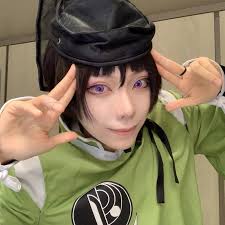 有關「 Ying Xue 」的人物