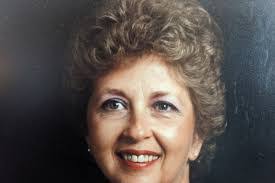 Jackie Knight's Instagram, Twitter & Facebook