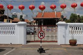 Built in 1646, this chinese temple remains a place of worship for the from jonker street, find you way to jalan tokong. 27 Theatre Complex Cheng Hoon Teng Dream Of A City
