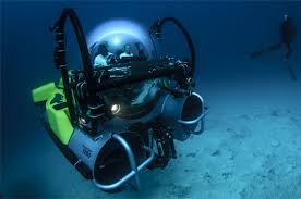 How much does it cost to make a submarine? Mini Submarine 2 Person Small Personal Submersible Ocean Pearl Private Subs
