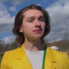 He gives me Brazilian vibes 💛💚 If you have not watched the incredible  short skit written and starring @felixkai, featuring Adrian and Jason, and  shot by @elinor__________, you must watch it to