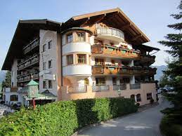 We did not find results for: Alpines Lifestyle Hotel Tannenhof Im Pongau Spektakulare Golfrunden In Goldegg Exklusives Relaxprogramm Golf Treff At