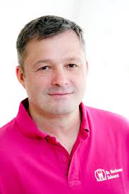 Dr. med. dent. Michael Neubauer