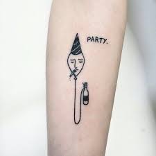 Kadinlar Icin Minimal Dovme Modelleri Alimli Kadin Dovme Dovme Fikirleri Mini Tattoos