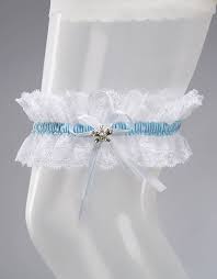 Kaufen sie die besten brautkleider 2021 online bei irenekleider.de. Strumpfband Aus Spitze Mit Schmetterling In Weiss Ivory Creme Fur Ihre Hochzeit Brautkontor