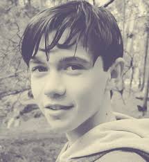 Aidan Liam's Instagram, Twitter & Facebook