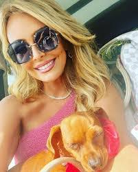 Gina Gentry's Instagram, Twitter & Facebook