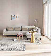 karwei lichte woonkamer zachte beiges met messing accenten woonkamer woonkamer inspiratie lichte woonkamer