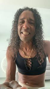 Alexander anoche soñé contigo soñaba que me besabas raquiti😍