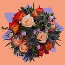 The graduation money lei is a fun tradition that creates the look of a classic flower lei but uses paper money instead of flowers or leaves. 42 Graduation Flowers Ideas Graduation Flowers Graduation Graduation Diy