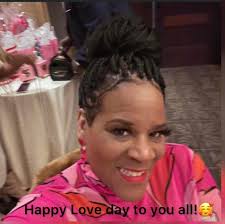 Chic Re-peats. (@RepeatsChic) • Facebook