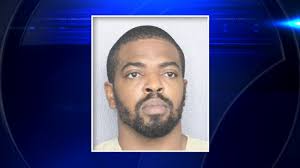 Man arrested after shooting two people at business plaza in Miramar