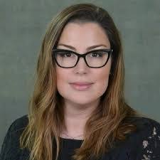 Beth Hedger's Instagram, Twitter & Facebook