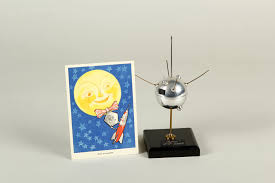 It makes so beautiful color combination inspired from this image. Ausstellung Im Museum Fur Kommunikation 50 Jubilaum Der Mondlandung Das Raumschiff Im Wohnzimmer 600 Millionen Im Bann Der Apollo 11 Mission Nurnberg