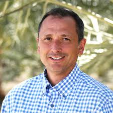 Albert Keck's Instagram, Twitter & Facebook