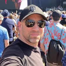 Chris Kam (@chrisjkam)