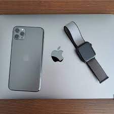 Apple iphone iphone 12pro/12pro max iphone 12 / 12 mini iphone se ipad apple watch airpods max чехлы для iphone. Iphone Xi Pro Apple Watch Series 5 Did You Like It Comment Your Thoughts Tag A Friend Who Loves It Credi Apple Products Free Iphone Apple Technology