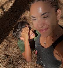 Vicky Diez (@vicky10z) • Instagram photos and videos