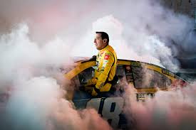 Kyle busch secured his spot in the nascar cup series championship decider at homestead next weekend by winning at phoenix. Nascar Awards 2019 Kyle Busch Gets Second Cup Trophy In Nashville