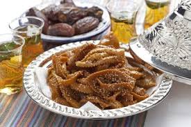 Chebakia Honey Cookies And Dates Morrocan Food Moroccan Food Food
