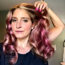 Penelope Campbell's Instagram, Twitter & Facebook