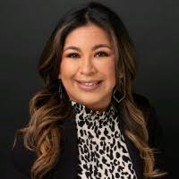 200+ perfiles de «Hines»