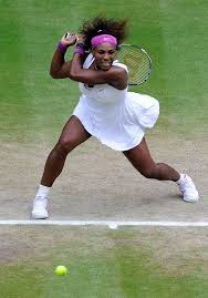 Serena williams serves during her women's singles final match against poland's agnieszka radwanska during the 2012 wimbledon championships tennis tournament at the all england tennis club at wimbledon on july 7, 2012. Fotos Serena Williams Wimbledon 2012 Tenis Web Serena Williams Venus And Serena Williams Serena Williams Wimbledon