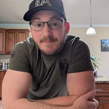 Beauty and the bass. 🤘🍓