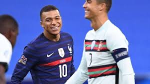 Ai nevoie de bilete ieftine catre. Cristiano Ronaldo È™i Mbappe Dialog Superb In FranÈ›a Vs Portugalia Ce L A Intrebat Lusitanul Eurosport