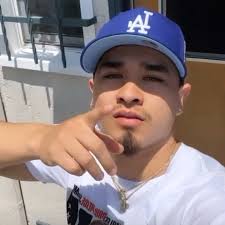 🧢 Pins to accommodate brims 🧢 latest stockist @proimagefoxhills support  the GVNG