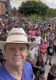 Texas Tailgaters Singing