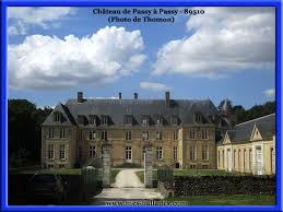 Château de maulnes en bourgogne (yonne) (fr); Les Plus Beaux Chateaux Br De L Yonne Br 89