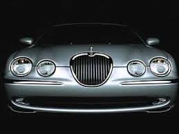 Roger Taylor I M In Love With My Car Queen Jaguar Car Commercial I M In Love With My Car Fahrzeuge