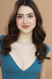 Sophia Silva's Instagram, Twitter & Facebook