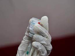 Amid a spike in new coronavirus infections, the kerala government has decided to impose some additional restrictions in the state from saturday in a bid to contain the covid spread and bring the positive rate down. Kerala Govt To Issue Covid Vaccination Certificates With Passport Numbers For Those Travelling Abroad India News Times Of India